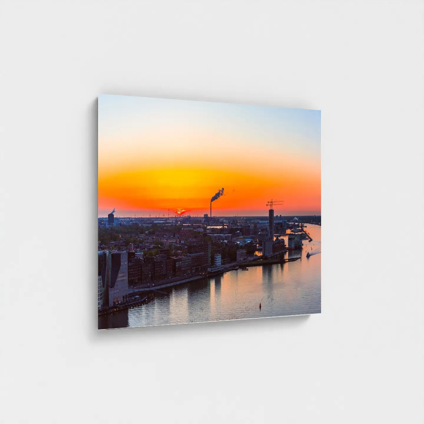 Black frame · box · no mount