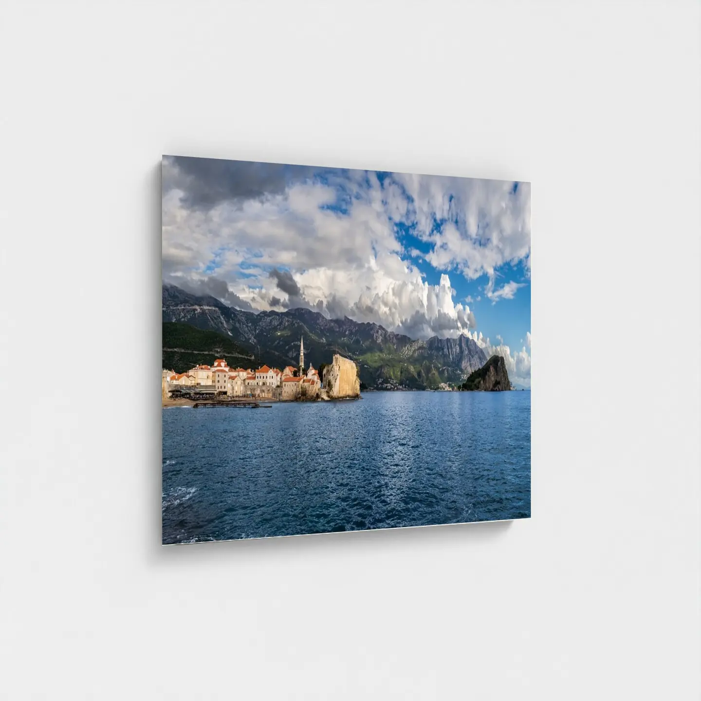Black frame · box · no mount