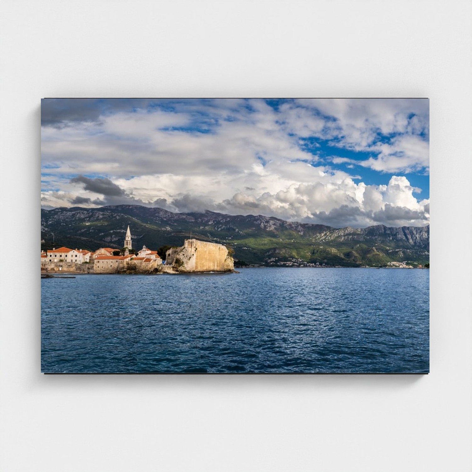 Black frame · box · no mount