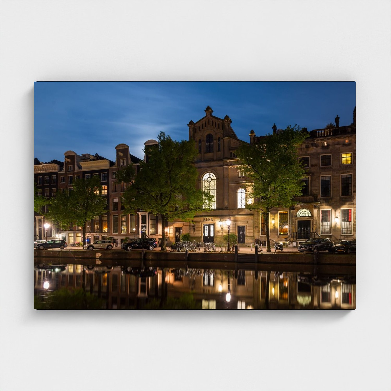 Black frame · box · no mount