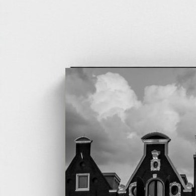 Black frame · box · no mount