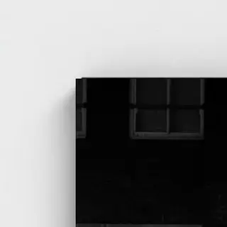 Black frame · box · no mount