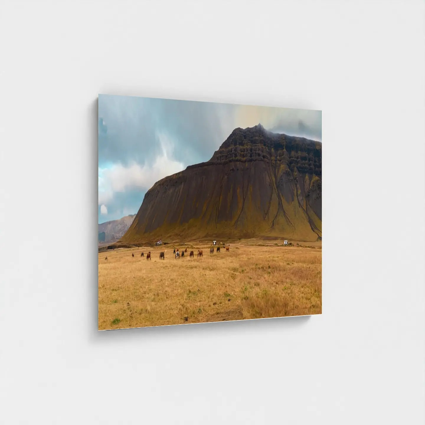 Black frame · box · no mount