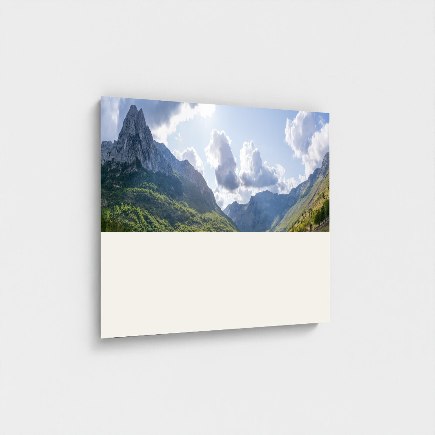 Black frame · box · no mount