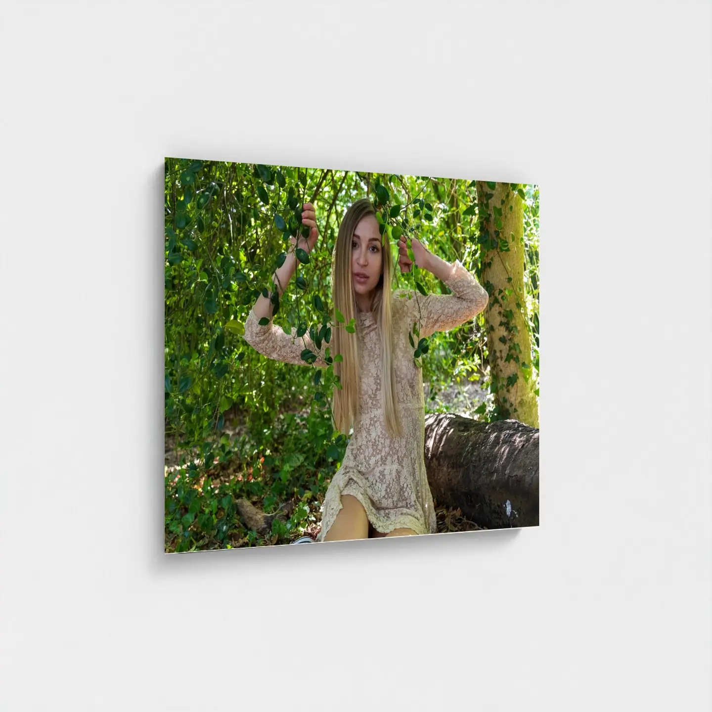Black frame · box · no mount