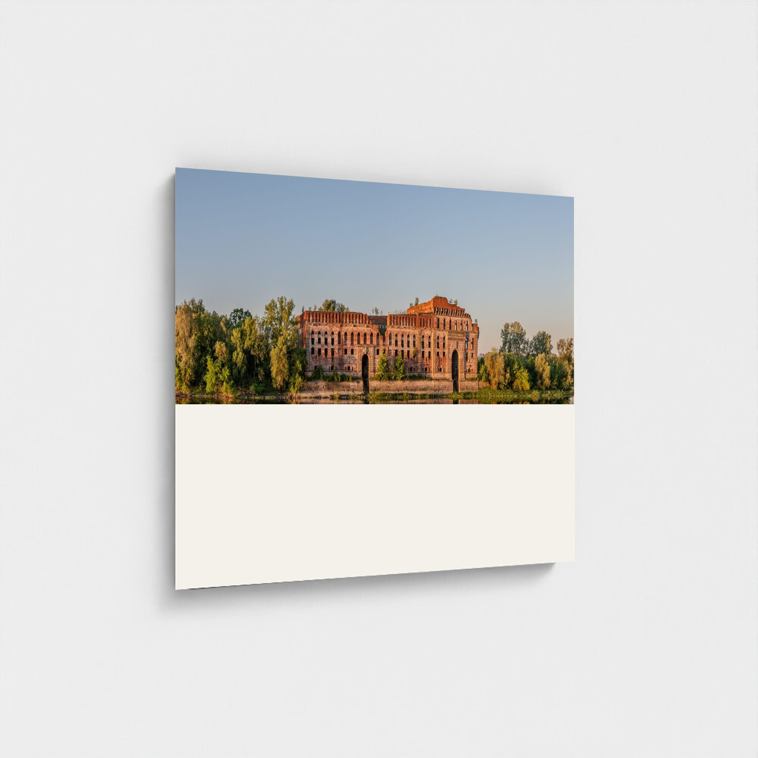 Black frame · box · no mount