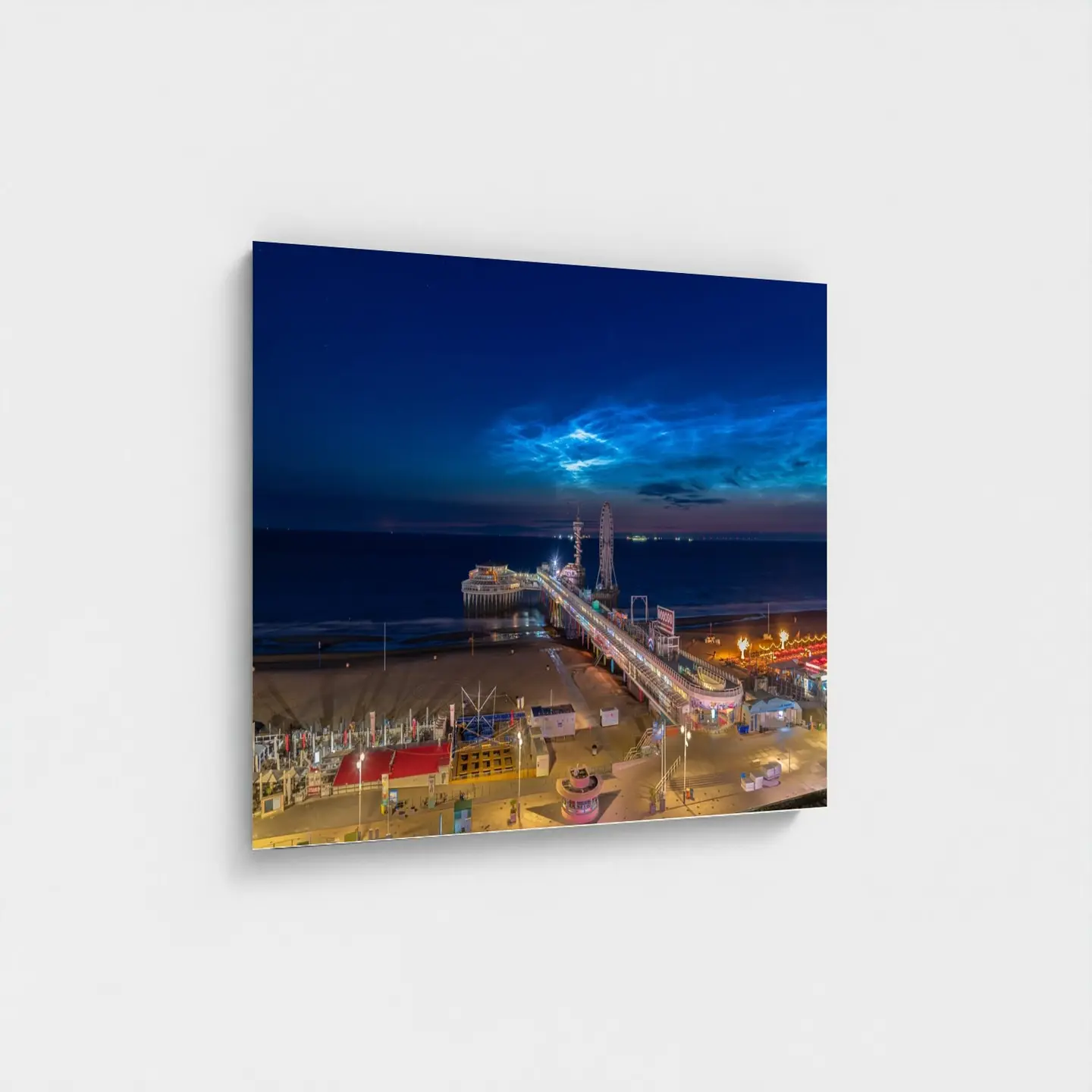 Black frame · box · no mount