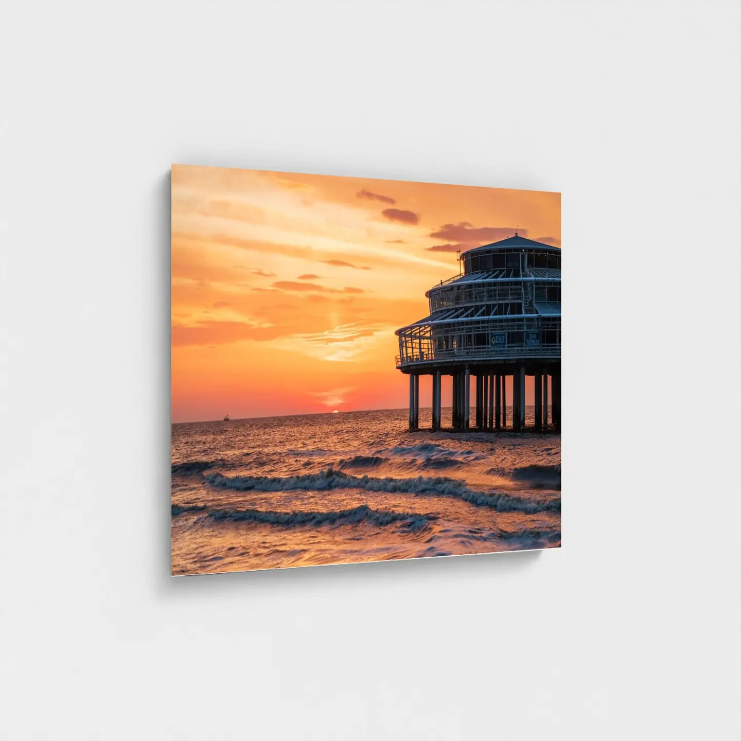 Black frame · box · no mount