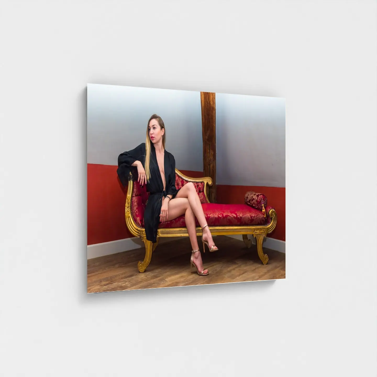 Black frame · box · no mount