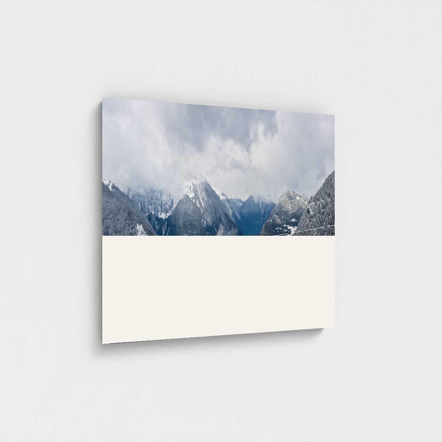Black frame · box · no mount