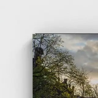Black frame · box · no mount