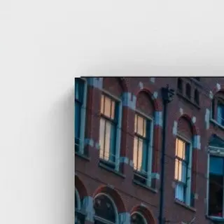Black frame · box · no mount