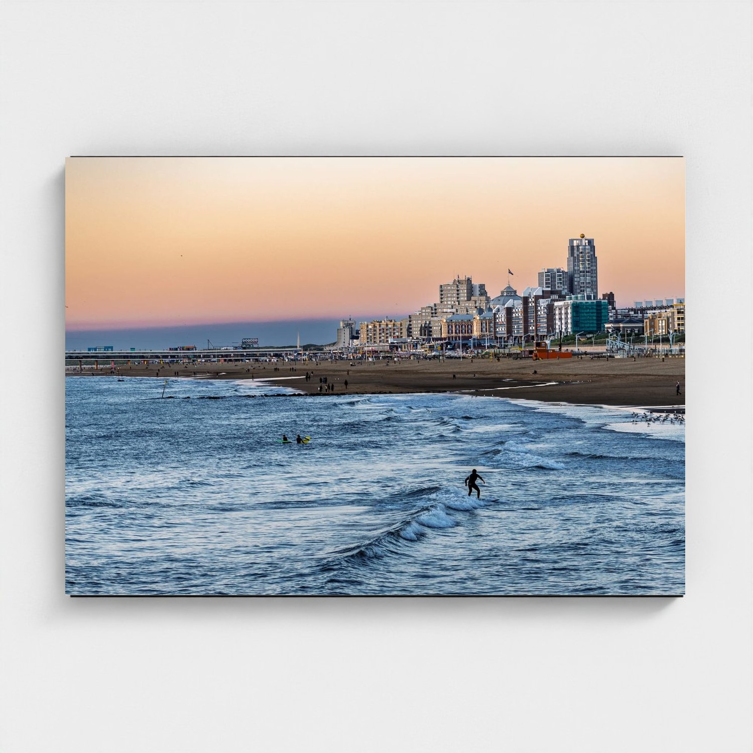 Black frame · box · no mount