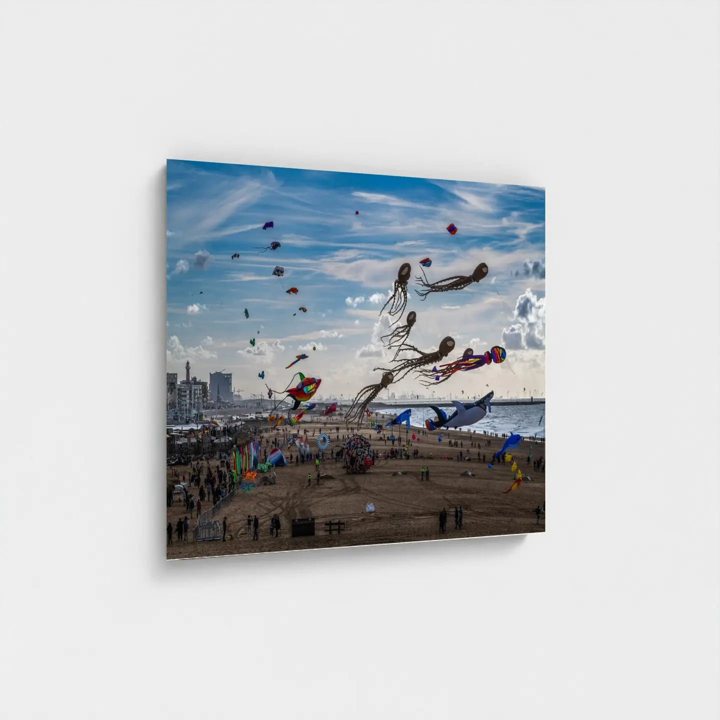 Black frame · box · no mount