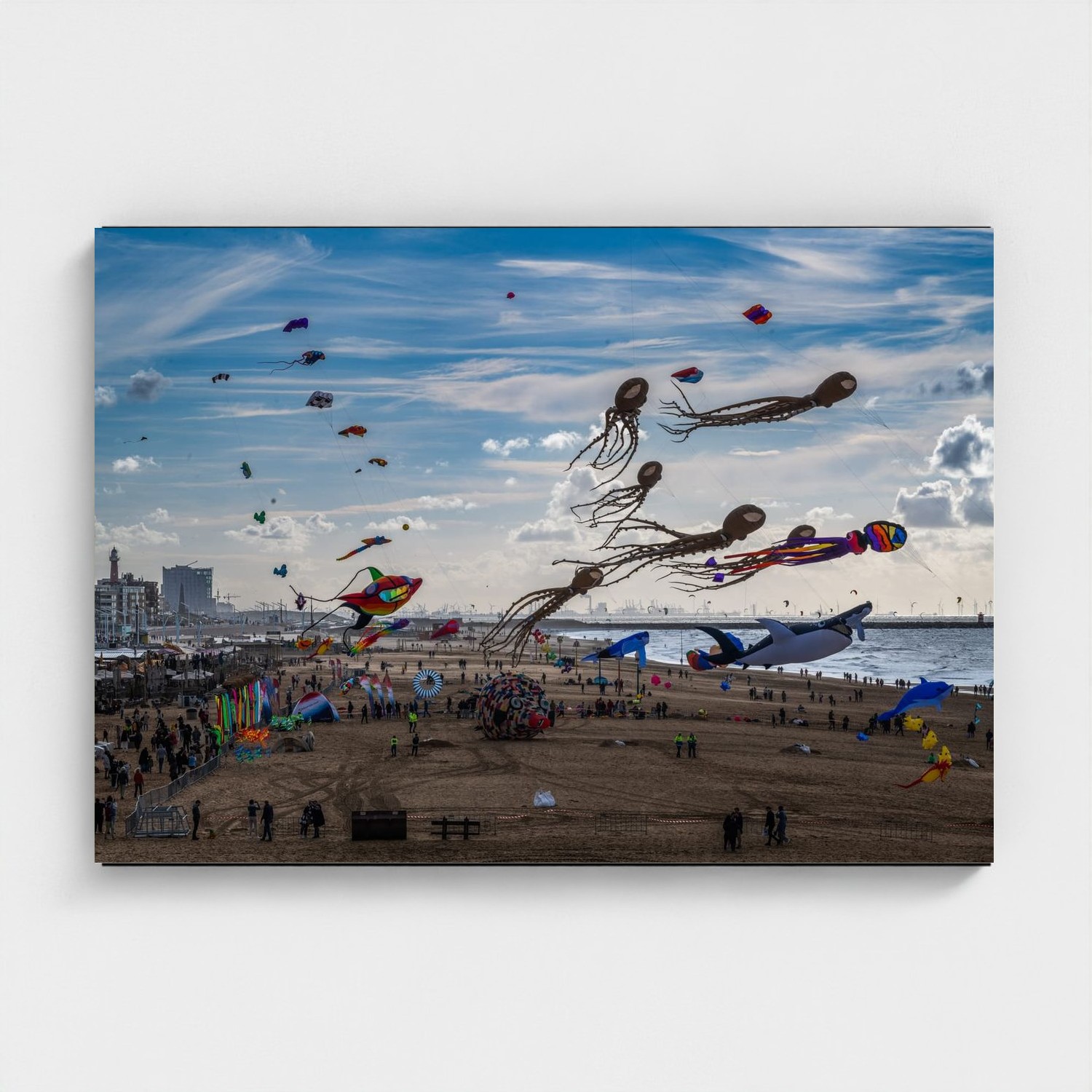 Black frame · box · no mount